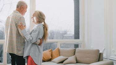 Onderzoek: alzheimer kan zich al jaren eerder verraden via kleine veranderingen in je dagelijks leven