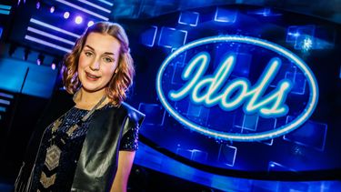 Jurylid Idols kraakt winnares Nina af in media