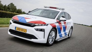 LELYSTAD - De nieuwe Skoda Enyaq tijdens de presentatie van de politie van haar nieuwe elektrische voertuigen en andere duurzaamheidsinitiatieven. EMIEL MUIJDERMAN / ANP