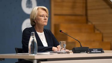 DEN HAAG – Hanneke Schipper-Spanningas tijdens de openbare verhoren van de parlementaire enquêtecommissie over het coronabeleid. Tijdens de coronapandemie was Schippers-Spanninga de pandemie directeur Constitutionele Zaken en Wetgeving bij het ministerie van Binnenlandse Zaken en Koninkrijksrelaties. JEROEN JUMELET / ANP