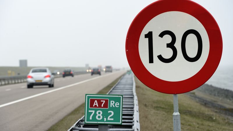 Mogelijk weer 130 op de snelweg: ben je dan sneller op de plaats van bestemming?