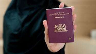 Nederlands paspoort van vier jihadisten afgepakt