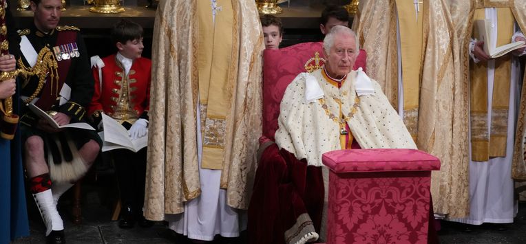 Koning Charles, kroning, Westminster Abbey
