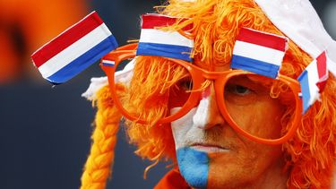 Fans van het Nederlands elftal trekken massaal naar Boedapest voor de achste finales van het EK.