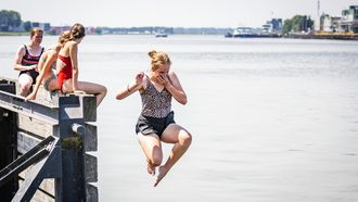 hitte zomerweer zwemmen