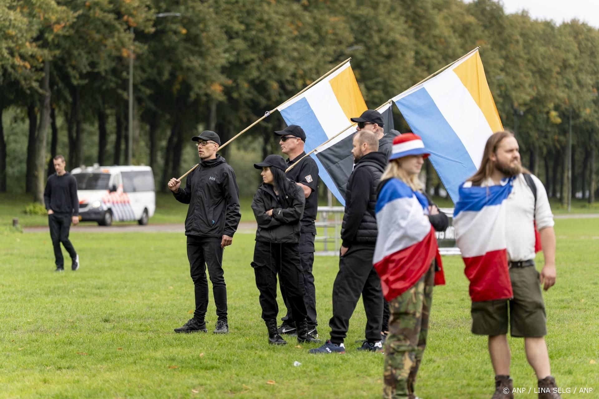Honderden bij aanvang ‘Wij zijn het volk’-protest op Malieveld