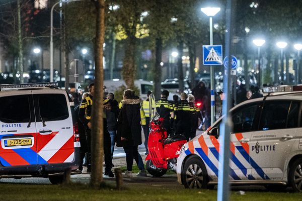 Onrustige nacht: Politie en ME op de been in verschillende steden onrustig