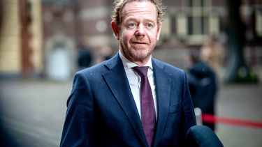 David van Weel minister Justitie en Veiligheid voorbereiding oorlog