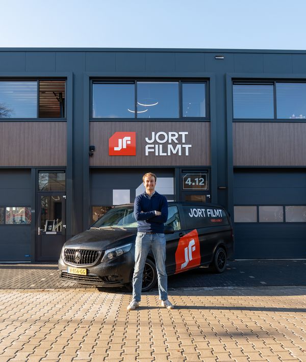 Jong en ondernemend Jort Filmt