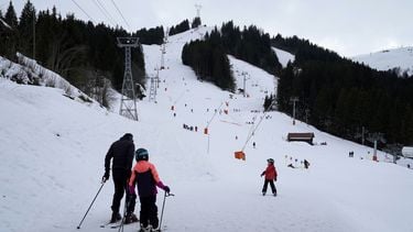 Skiresorts dicht en Russische coronajel: 'We gaan allemaal dood'