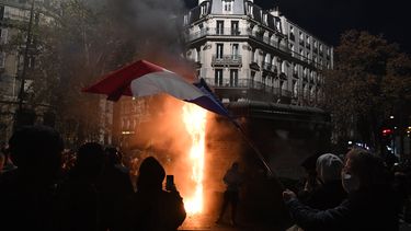 Foto van de rellen in Frankrijk