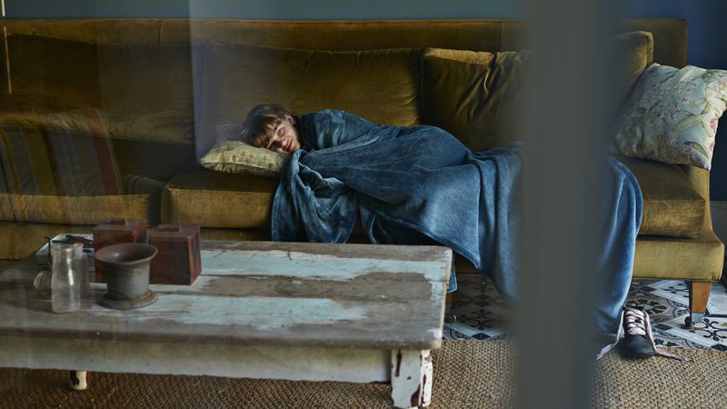 Val je altijd in slaap tijdens films of series? Hier kan dat door komen