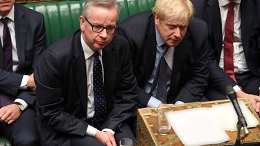 Boris Johnson vraagt toch om uitstel van brexit