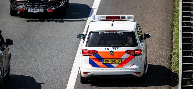 oplichter, oplichters, oplichting, criminelen, automobilisten, politie