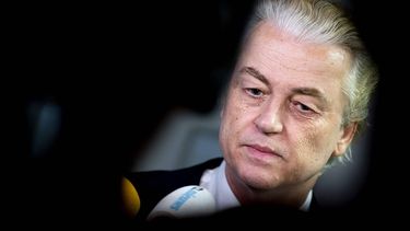 DEN HAAG - Geert Wilders (PVV) bij de fractiekamer van de PVV. De fractie heeft ingestemd met het onderhandelingsakkoord tussen PVV, NSC, VVD en BBB. ANP KOEN VAN WEEL