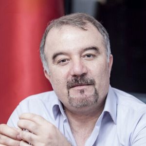 Metin Yazarel