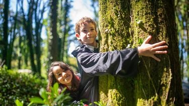 kinderen buiten spelen