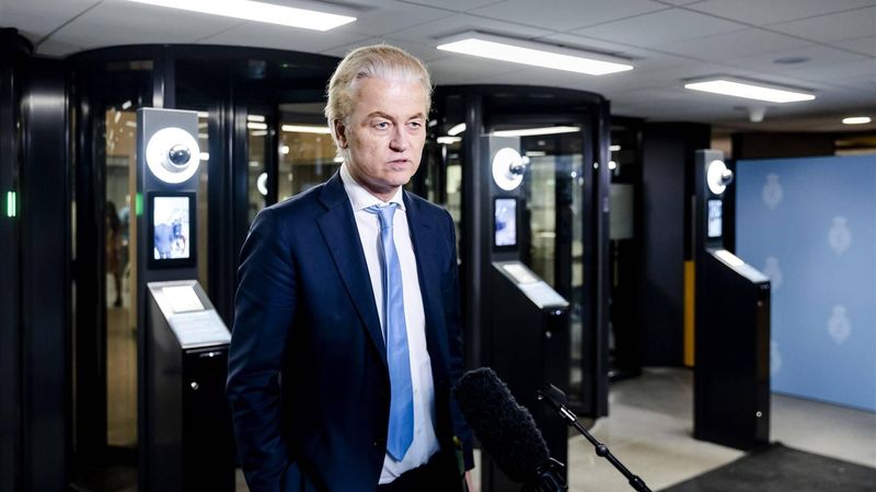 DEN HAAG - Geert Wilders (PVV) na afloop van een nieuwe gespreksronde van informateur Kim Putters. Putters praat met de partijleiders over de vorming van een nieuw kabinet. ANP SEM VAN DER WAL