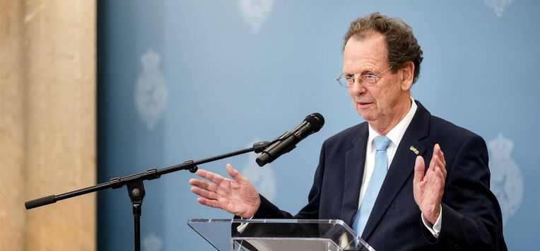 2023-11-24 16:44:16 DEN HAAG - Verkenner Gom van Strien geeft een toelichting op zijn werkzaamheden. Van Strien is aangewezen als verkenner tijdens een overleg met de Kamervoorzitter en op basis van de voorlopige verkiezingsuitslag gekozen lijsttrekkers. ANP SEM VAN DER WAL