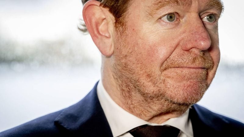 ROTTERDAM - Minister van Justitie en Veiligheid David van Weel spreekt met journalisten over een aanslag op een Joodse school in Amsterdam. Bij de school aan de Zeelandstraat in Amsterdam-Buitenveldert heeft een explosie plaatsgevonden. ROBIN UTRECHT / ANP