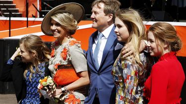 De koninklijke familie op koningsdag 2019 in Amersfoort, toen alles nog gewoon was.
