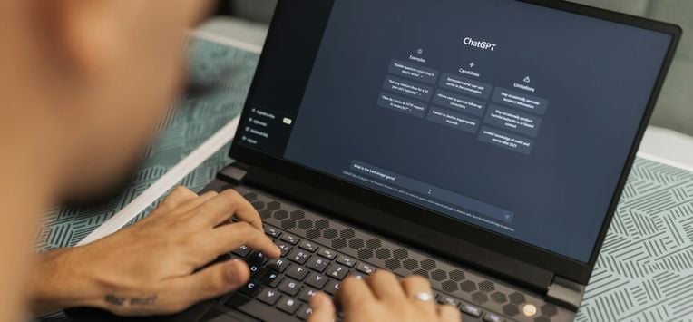 Te veel AI in e-mails? Onderzoek wijst uit dat dit vertrouwen schaadt