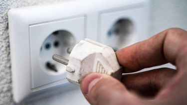 Stroomprijs op laagste niveau in vier jaar, ook dít wordt daardoor mogelijk iets goedkoper