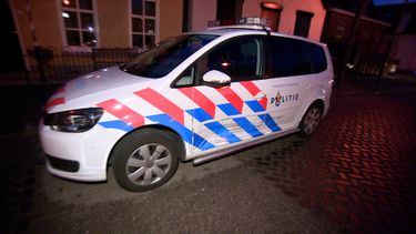 Gasten Marokkaanse bruiloft blokkeren snelweg