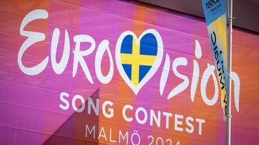 MALMO - Logo van het Eurovisie Songfestival bij de Malmo Arena in de Zweedse stad Malmo. Zweden is het gastland voor het songfestival van 2024. ANP SANDER KONING