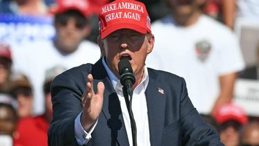 Former US President and Republican presidential candidate Donald Trump speaks during a campaign rally at the Historic Greenbrier Farms in Chesapeake, Virginia, on June 28, 2024. 
Jim WATSON / AFP