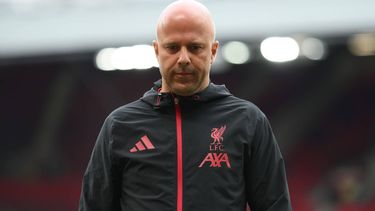 epa12929782 Liverpool manager Arne Slot walks on the pitch ahead of the English Premier League match between Manchester United and Liverpool FC in Manchester, Britain, 03 May 2026.  EPA/GARY OAKLEY EDITORIAL USE ONLY. No use with unauthorized audio, video, data, fixture lists, club/league logos, 'live' services or NFTs. Online in-match use limited to 120 images, no video emulation. No use in betting, games or single club/league/player publications.