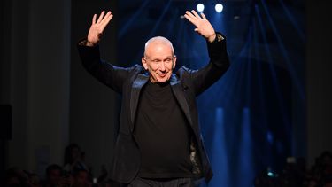 Modeontwerper Jean-Paul Gaultier stop er na 50 jaar mee