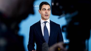 DEN HAAG - Rob Jetten (D66) komt aan in het formatiegebied voor een gesprek met informateur Rianne Letschert. De fractieleiders van D66, CDA en VVD willen samen een minderheidskabinet vormen. ROBIN VAN LONKHUIJSEN / ANP