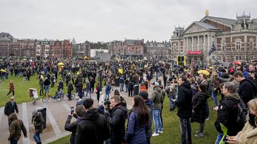 Nederland in Verzet demonstratie coronamaatregelen Zwijgende Meerderheid