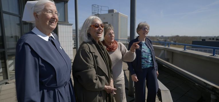 De zusterflat verpleegkundigen