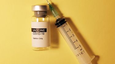 gevaccineerd gevaccineerden niet-gevaccineerden symptoom onderzoek corona