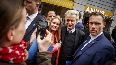 Wilders op campagne in Dordrecht. Foto: ANP
