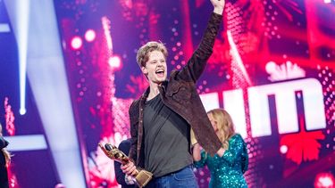 Publiekslieveling Jim wint The Voice of Holland