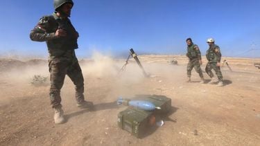 Iraakse mortieraanval rondom Mosul. Foto: AFP