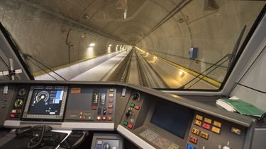 Dit is de langste en diepste tunnel ter wereld