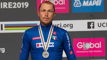 'Organiseer één grote wielerronde: Giro, Tour en Vuelta ineen'