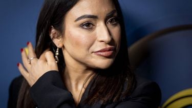 AMSTERDAM - Lale Gül op de rode loper voorafgaand aan de uitreiking van de Gouden Televizier-Ring in Carre. Tijdens het gala wordt de meest prestigieuze televisieprijs van Nederland voor de 60e keer uitgereikt. ANP RAMON VAN FLYMEN