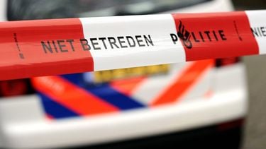 LEIDSCHENDAM - Afzetlint van de politie ANP LEX VAN LIESHOUT