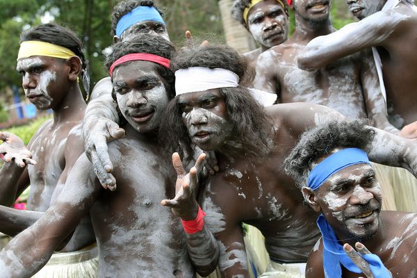 Aboriginals in Gove Peninsula waar de familie De Zwart naartoe vertrekt. Foto: ANP