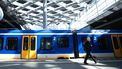 Mijd bus en trein op Koningsdag