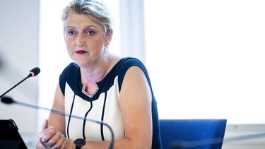 DORDRECHT - Burgemeester Gorinchem Reinie Melissant-Briene praat de pers bij over het coronavirus in de Veiligheidsregio Zuid-Holland Zuid. De veiligheidsregio controleert scherper op de naleving van de coronamaatregelen, nu het aantal besmettingen weer oploopt. ANP SEM VAN DER WAL