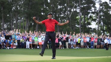 Tiger Woods is weer de beste