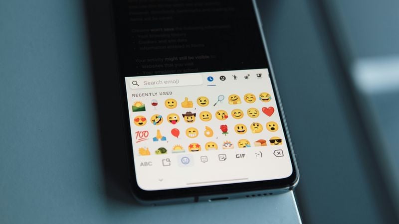Onderzoek legt link tussen emoji-gebruik en narcisme