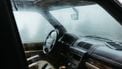 Dieven stelen beademingsapparatuur uit auto