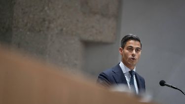 DEN HAAG - Minister-president Rob Jetten tijdens een debat in de Tweede Kamer over acties van de vakbonden vanwege bezuinigingen op sociale zekerheid. De bonden hebben hun gesprekken met het kabinet beëindigd en gaan voor stakingen. LINA SELG / ANP